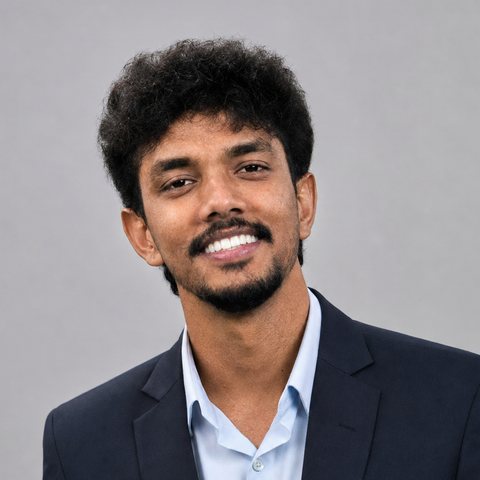 Asantha Yagika Silva, founder of INFLUXYN